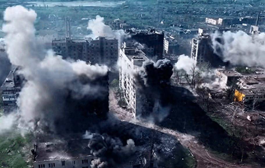 俄军抵达郊区却不攻城<strong></p>
<p>好币网国际</strong>，有人发现不对劲：红军城只是一个“诱饵”