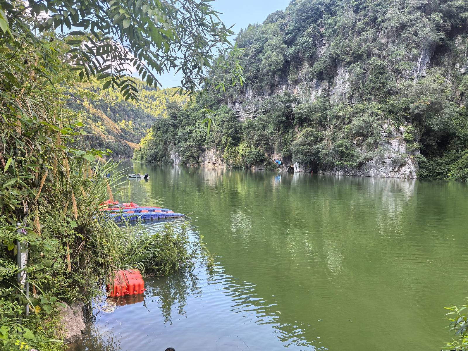 被困水下溶洞5天男子发声：获救前分不清白天黑夜<strong></p>
<p>爱币投</strong>，气瓶只剩4%氧气