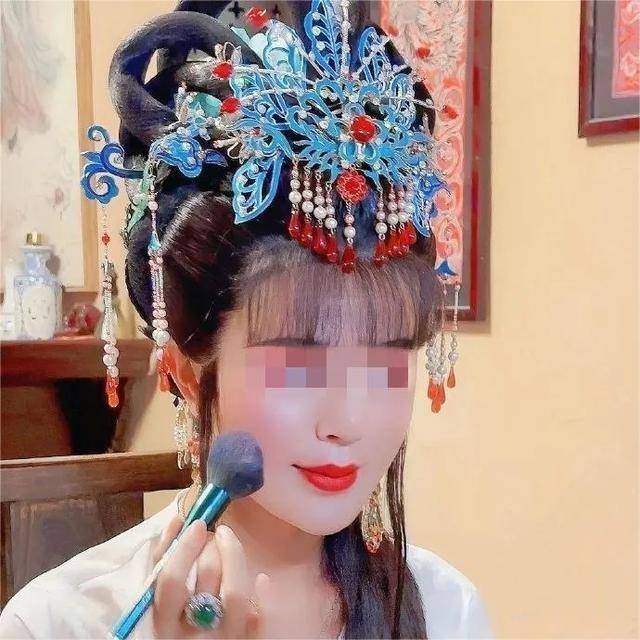 转账200万元仍被杀害<strong></p>
<p>归零币盘点</strong>！网红罗大美被害案一审再次开庭