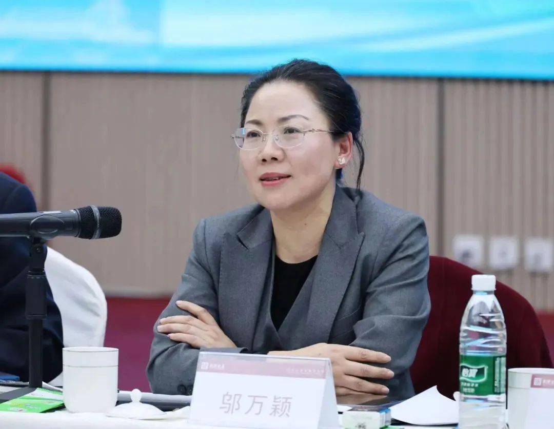 邬万颖<strong></p>
<p>归零币盘点</strong>,被查