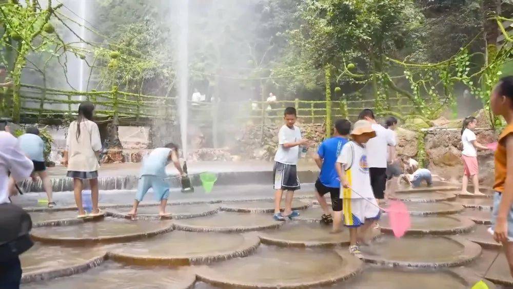 “中国的稳定发展意味着信心与机遇”