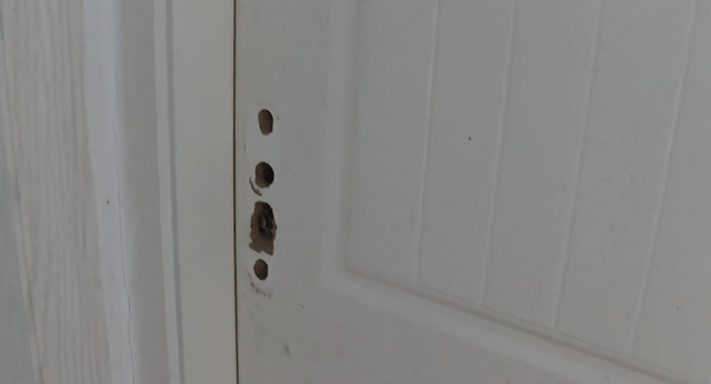 卧室门打不开<strong></p>
<p>混币圈</strong>，爸爸接了通电话，撬门后发现4岁半儿子从22楼坠落，蜷缩在一楼绿化带……