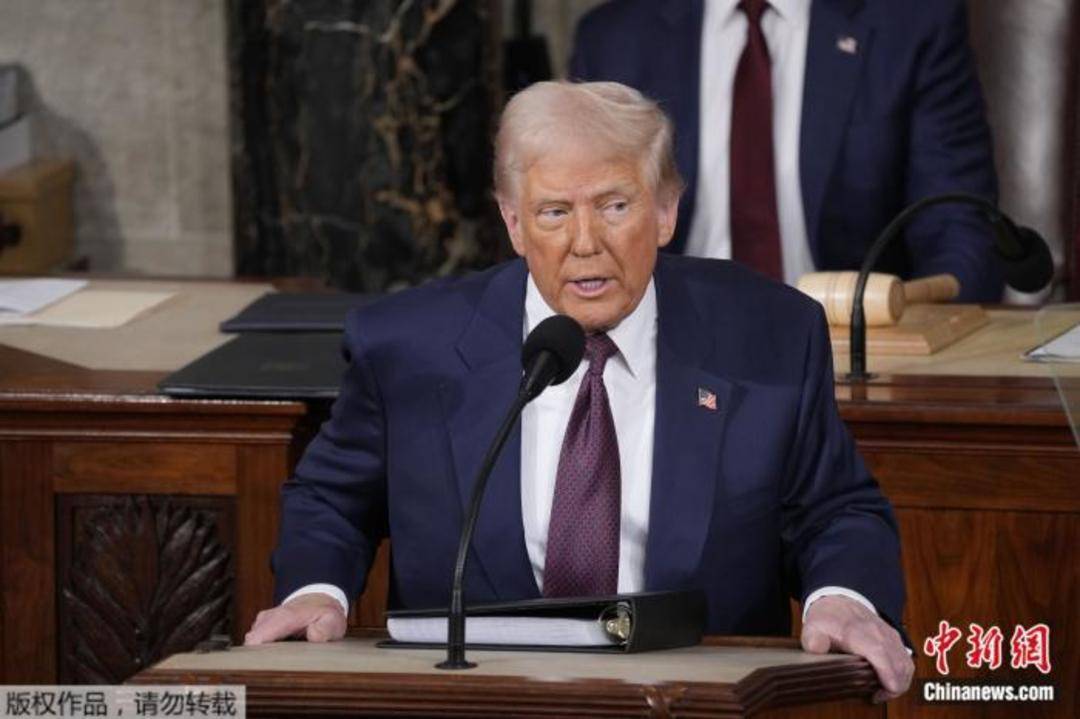 特朗普告诉泽连斯基：放弃克里米亚<strong></p>
<p>黄埔军校</strong>，永远不得加入北约