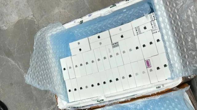 广西男子一口气花38.8万元买了40台手机<strong></p>
<p>币多多交易</strong>,民警很快找上门……