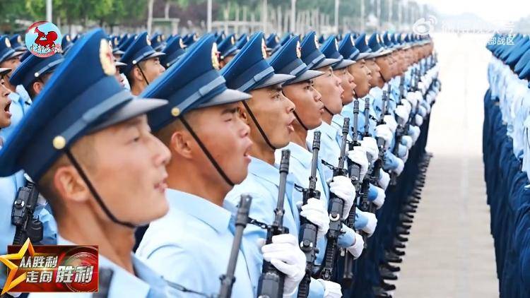 九三阅兵倒计时5天<strong></p>
<p>智能炒币软件</strong>!空中梯队多型新机将首次受阅 队员练就“米秒不差”