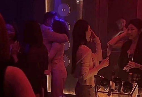 演员胡杏儿回应老公独自去夜店被拍：很正常的社交<strong></p>
<p>币圈和链圈</strong>，都是好朋友