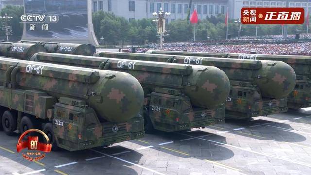 “51”被跳过<strong></p>
<p>炒币子</strong>,东风-61直接登场,比东风-41打的更远、威慑力更强