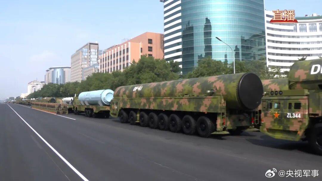 东风-61、巨浪-3、折叠翼预警机、歼-20S<strong></p>
<p>炒币子</strong>,画面披露!