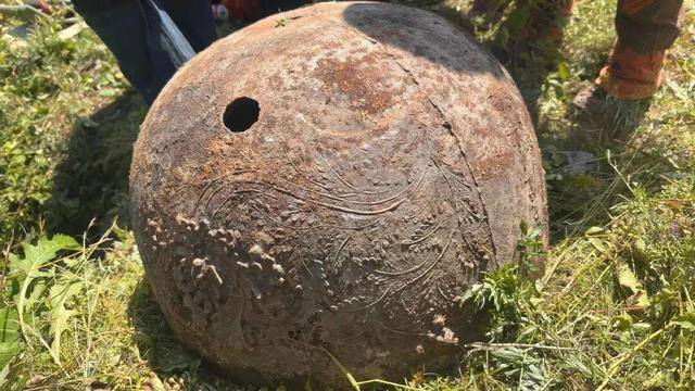 驴友爬大同殿山发现4个疑似佛磬老物件：刻有“嘉靖四十二年”等铭文<strong></p>
<p>炒币子</strong>，已移交文保部门