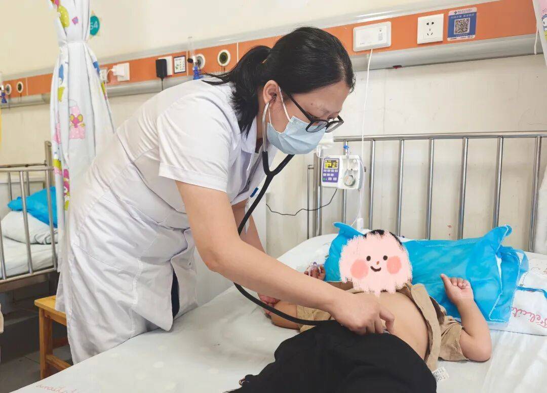 整整40颗<strong></p>
<p>炒币子</strong>!湖南3岁男童身体里取出……医生紧急提醒