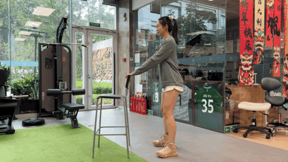 身体有这 5 种表现<strong></p>
<p>圜币</strong>,说明你的骨头已经悄悄变脆了!越早知道越好