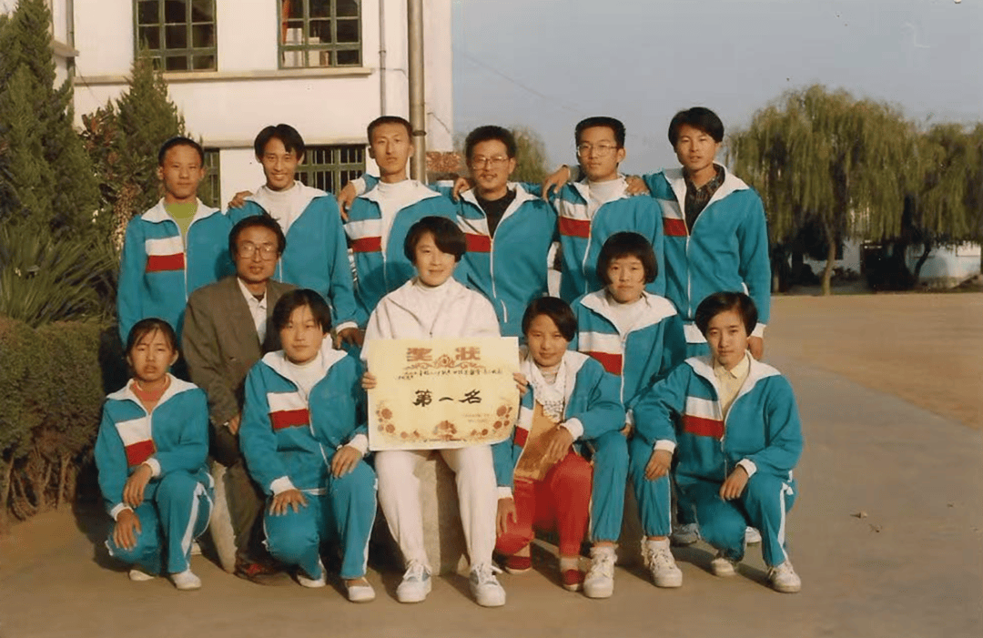 王亚平带<strong></p>
<p>佰通币</strong>你解锁《窗外是蓝星》里的“山东特产”