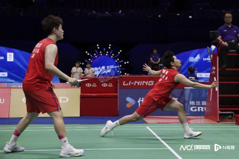 中国羽毛球大师赛于深圳开拍<strong></p>
<p>晋商币</strong>,国羽首日7战4胜