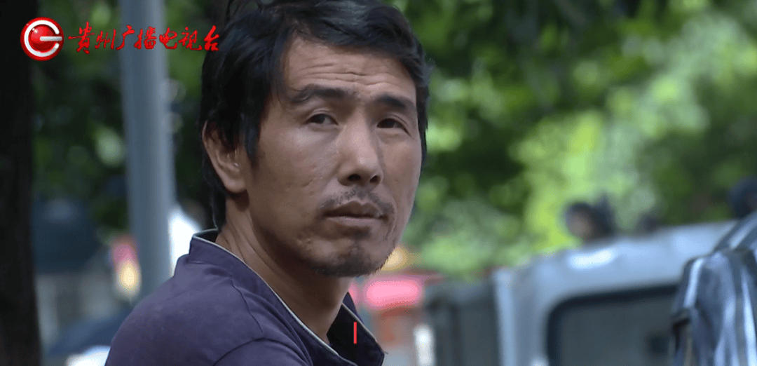 心酸!12岁男孩“独居”贵阳一安置房内<strong></p>
<p>币友圈</strong>,父亲回应:迫于无奈,因为……