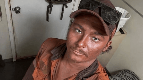 23岁澳大利亚1米78男子淹死在印尼1米5深泳池<strong></p>
<p>币澳国际</strong>，遗体送回国心脏丢失，出现多处割伤和瘀痕