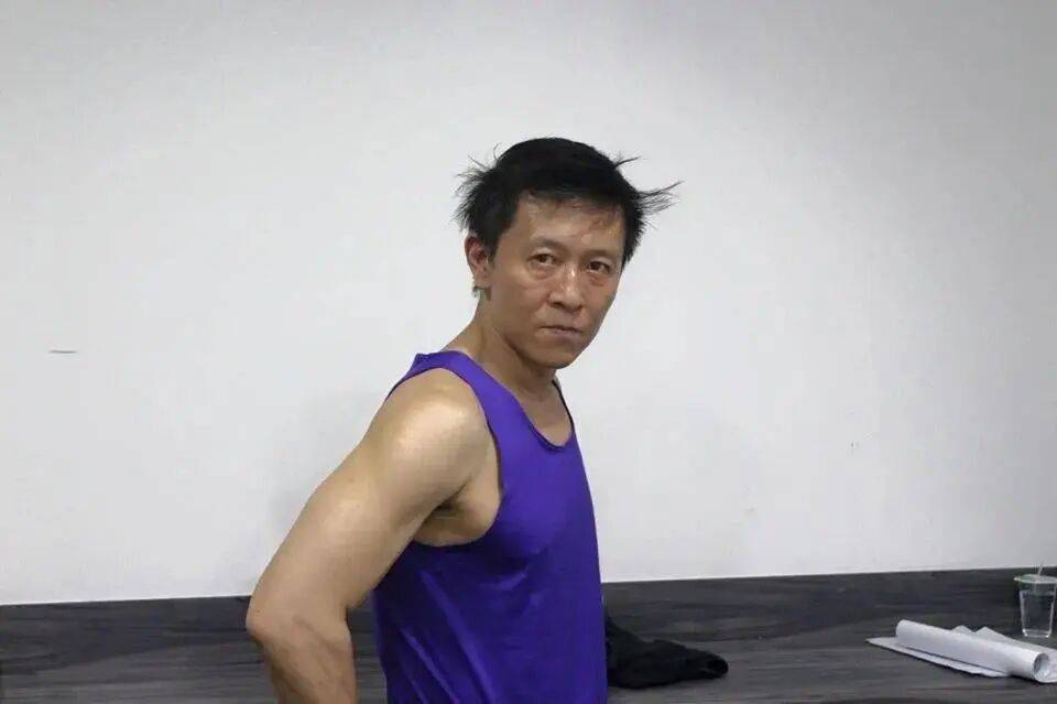 55岁演员家中猝逝<strong></p>
<p>引力币</strong>,陈尸多日才被发现