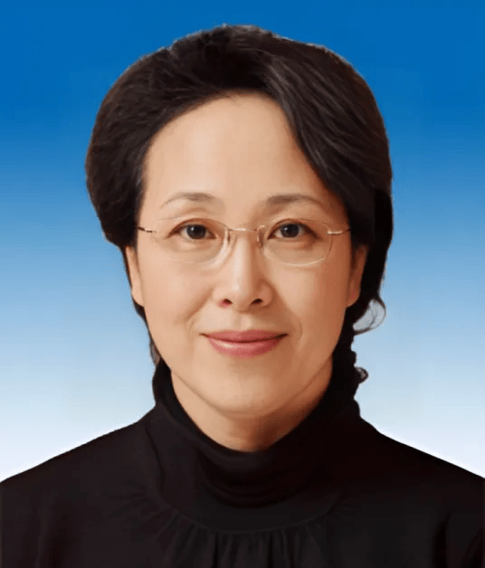 郝国昆<strong></p>
<p>引力币</strong>，辞去副部级职务