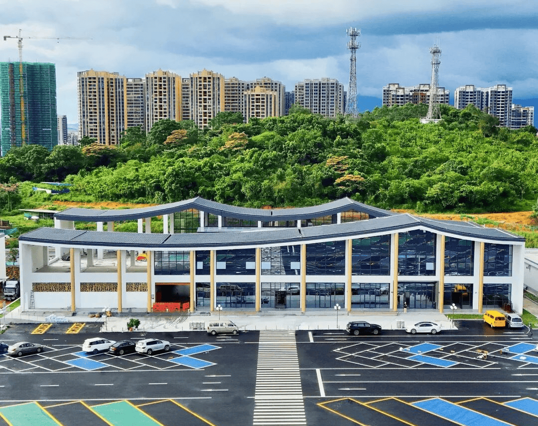 “不亚于春节回家”!凌晨5点<strong></p>
<p>永旺币</strong>,深圳有人已经堵在路上……