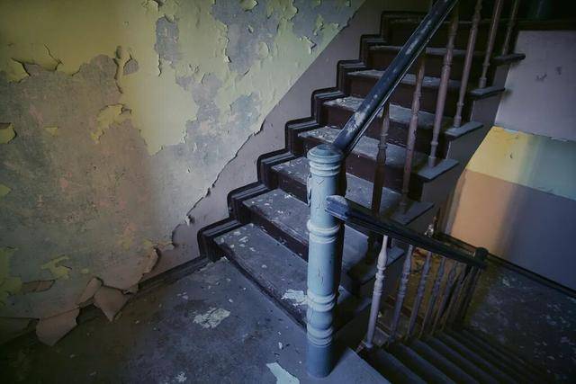 没人住的房子<strong></p>
<p>gxs币交易</strong>,为什么会“老”得特别快?