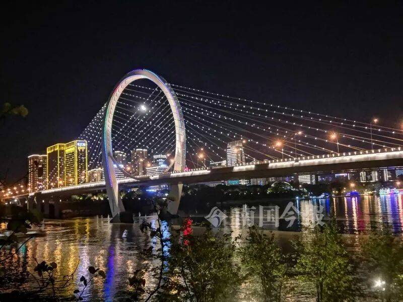 没有什么能阻挡!今天<strong></p>
<p>gxs币交易</strong>,广西人就是要回家!