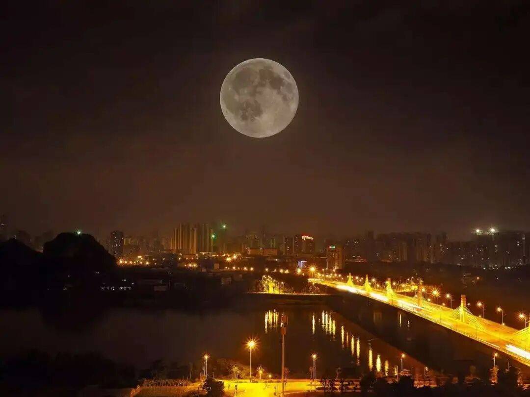 没有什么能阻挡!今天<strong></p>
<p>gxs币交易</strong>,广西人就是要回家!