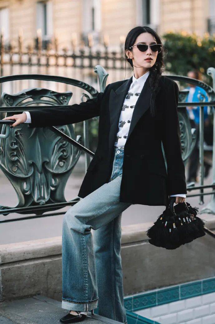 时装周上的女明星<strong></p>
<p>gxs币交易</strong>,秋冬氛围感一键封顶!