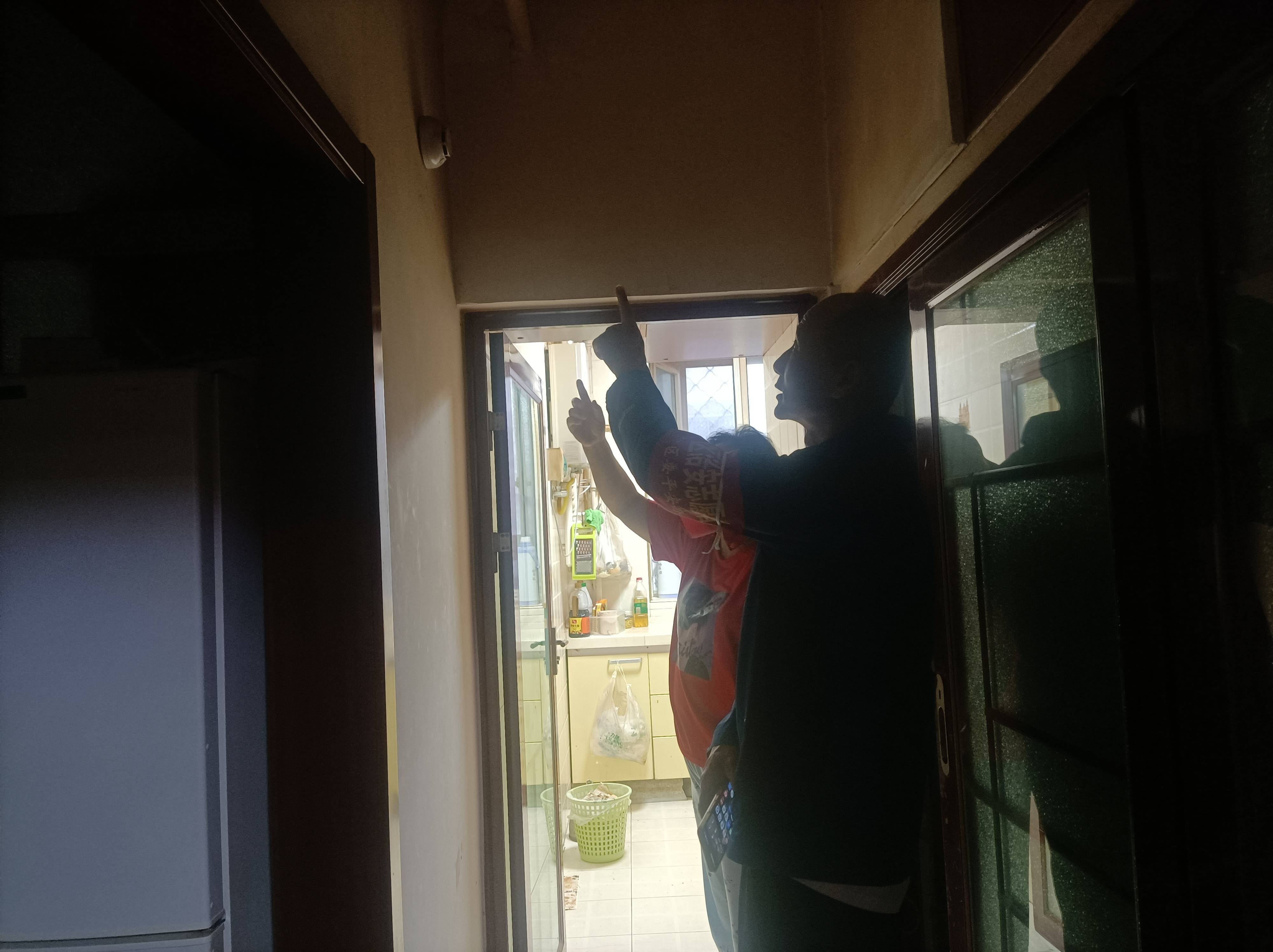 九旬老人卧床吸烟凌晨引发火灾<strong></p>
<p>gxs币交易</strong>,烟感报警及时提醒幸免于难