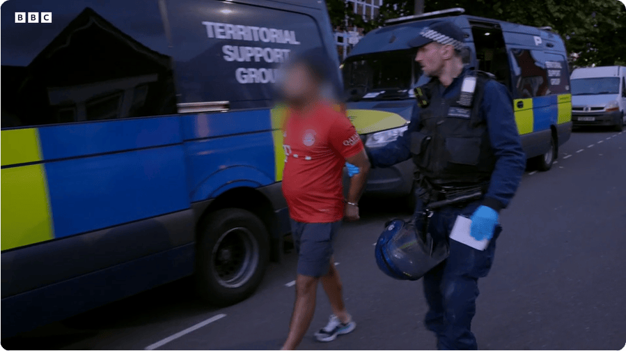 凯特患癌竟因辉瑞疫苗?伦敦4万被盗手机直飞香港<strong></p>
<p>币圈老沈</strong>,比贩毒暴利产业链曝光…