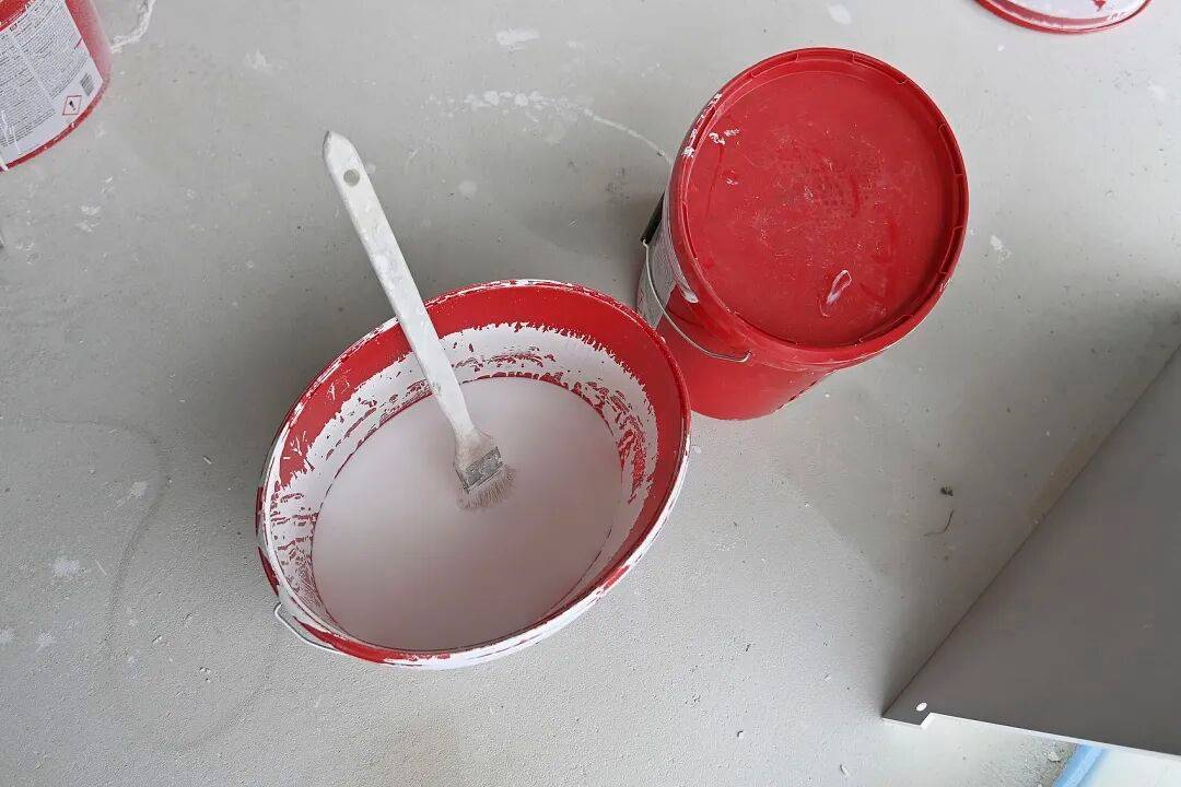 西安一名48岁油漆工地下室刷漆中毒<strong></p>
<p>币圈搬砖套利</strong>，抢救四天后离世，警方已介入