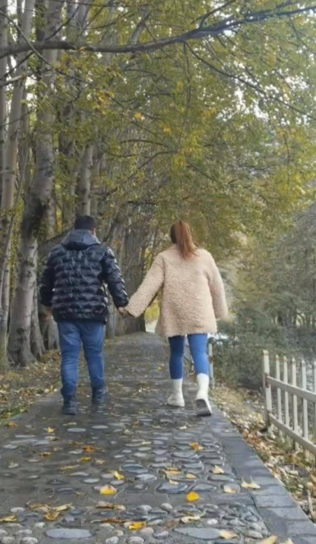 30岁小伙确诊渐冻症两年去世:妻子曾“卖房救夫”称不后悔<strong></p>
<p>手机炒币</strong>,其父多年前患此病去世