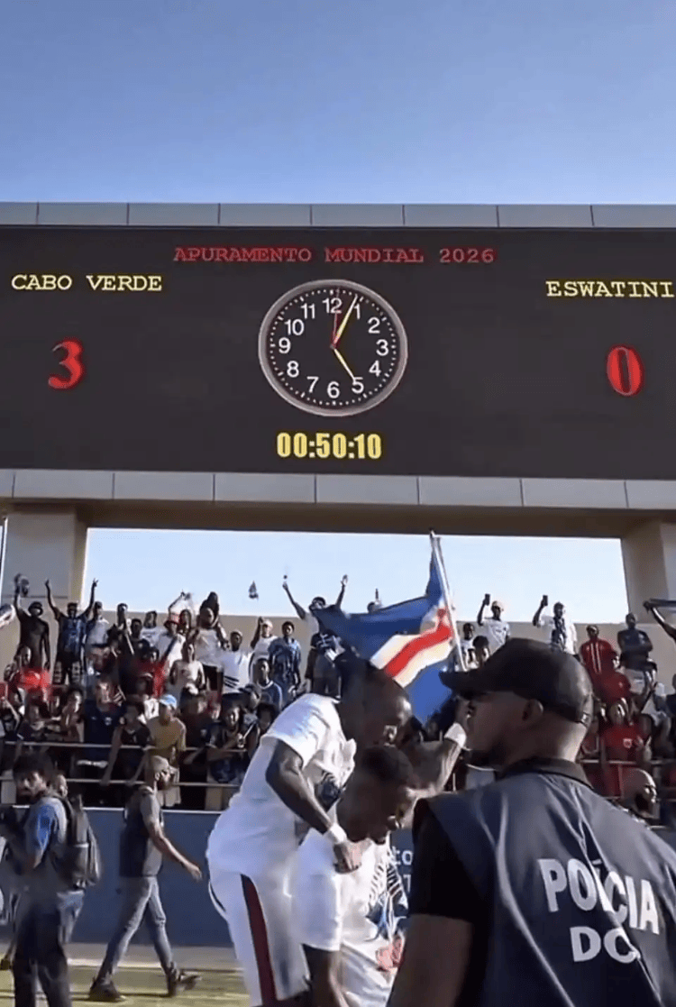 非洲不足60万人口小国冲进世界杯<strong></p>
<p>手机炒币</strong>,怎么做到的?