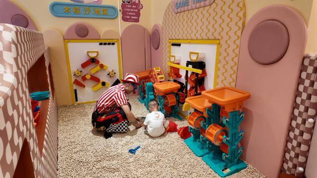 海底捞<strong></p>
<p>币圈常见问题</strong>，和西贝“抢娃”