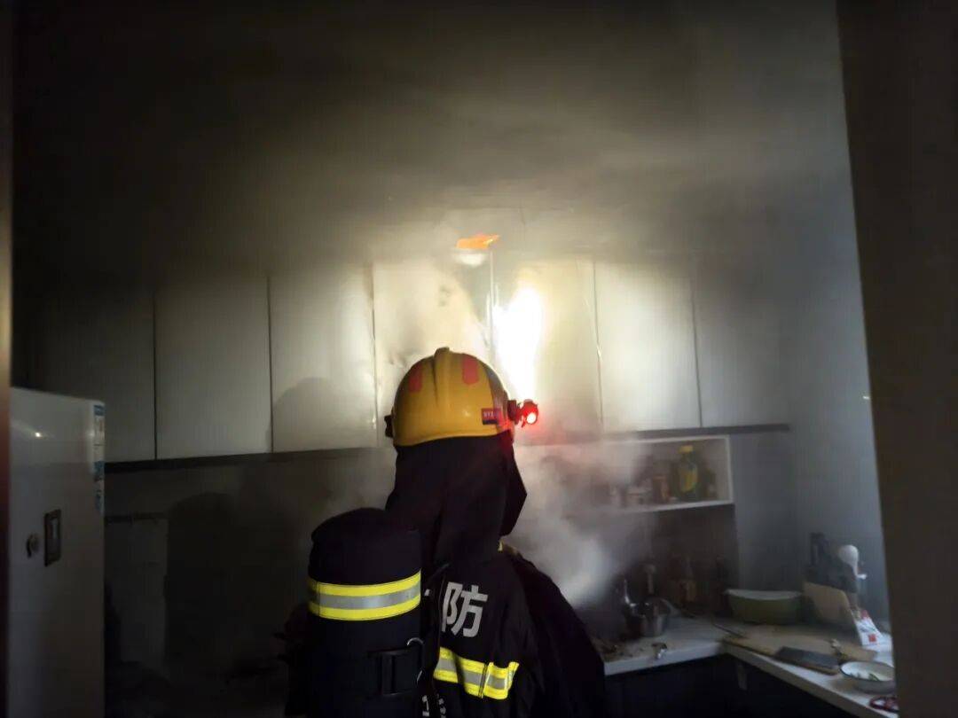 以案为鉴 | 家中起火前<strong></p>
<p>币圈常见问题</strong>,他们都曾接到一通电话……