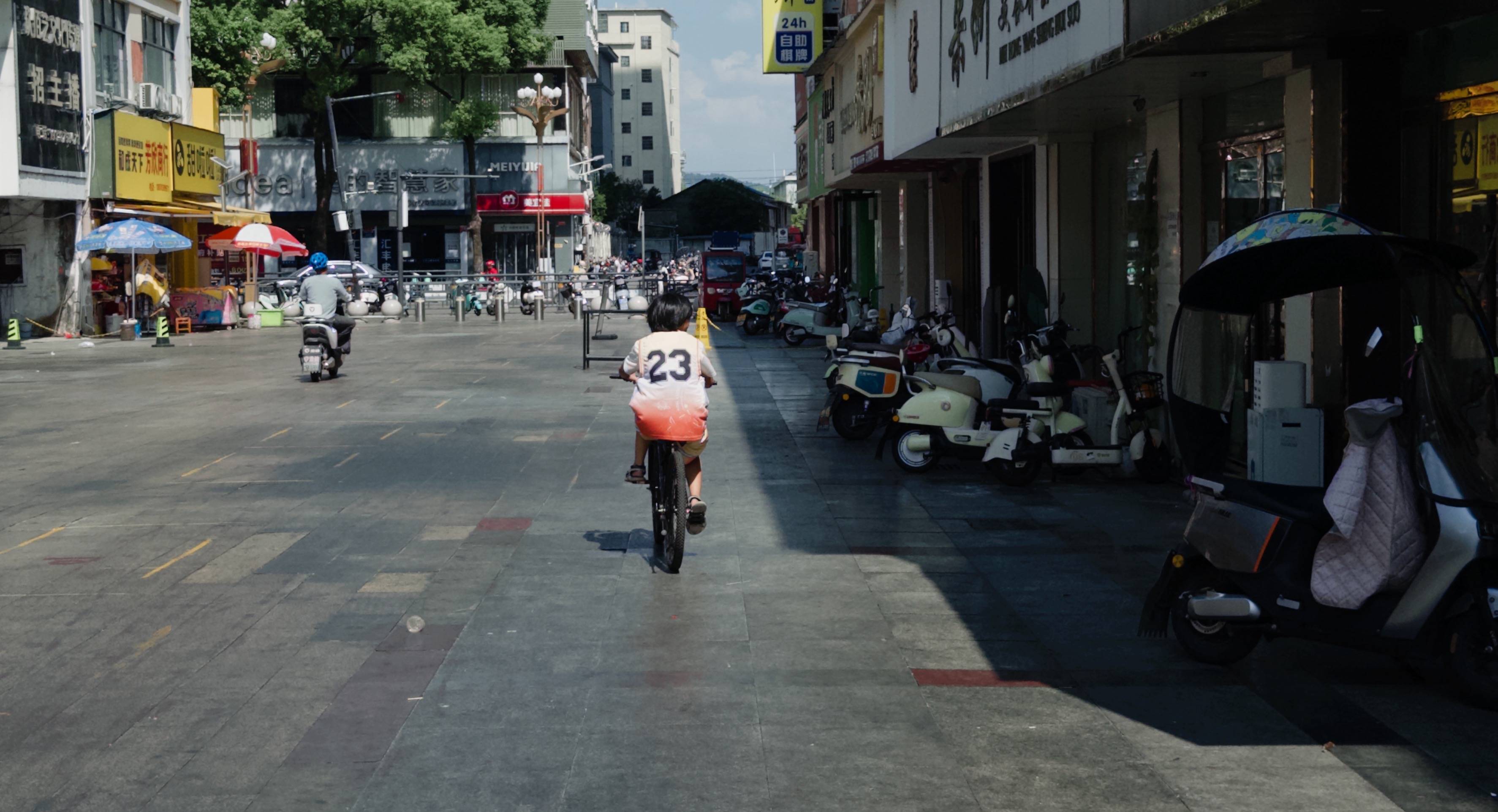 在县城当老师<strong></p>
<p>xrp币行情</strong>,没那么吃香了