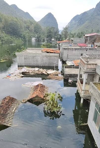 百色多个村庄被困水中已超半月<strong></p>
<p>xrp币行情</strong>,长涝难退为何重演?