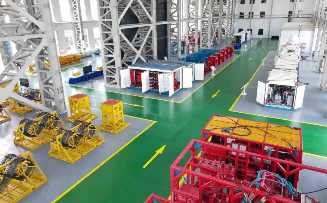 科普 | <strong></p>
<p>xrp币行情</strong>我国首个国家级深水油气应急救援基地在海南启用