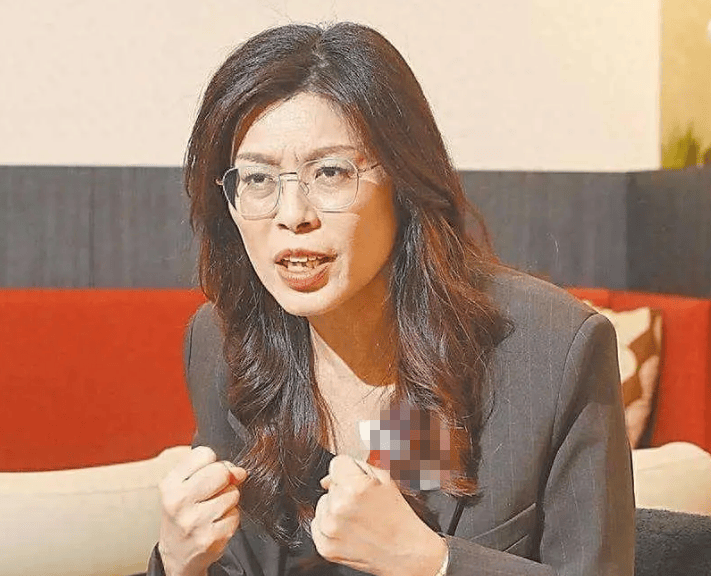 郑丽文：两岸定海神针就是“九二共识”<strong></p>
<p>无链不币</strong>，让台湾远离战火就是反“台独”