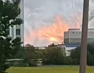 澄星股份工厂发生火灾?附近酒店:已灭火<strong></p>
<p>无链不币</strong>,有刺激性气味,建议不开窗