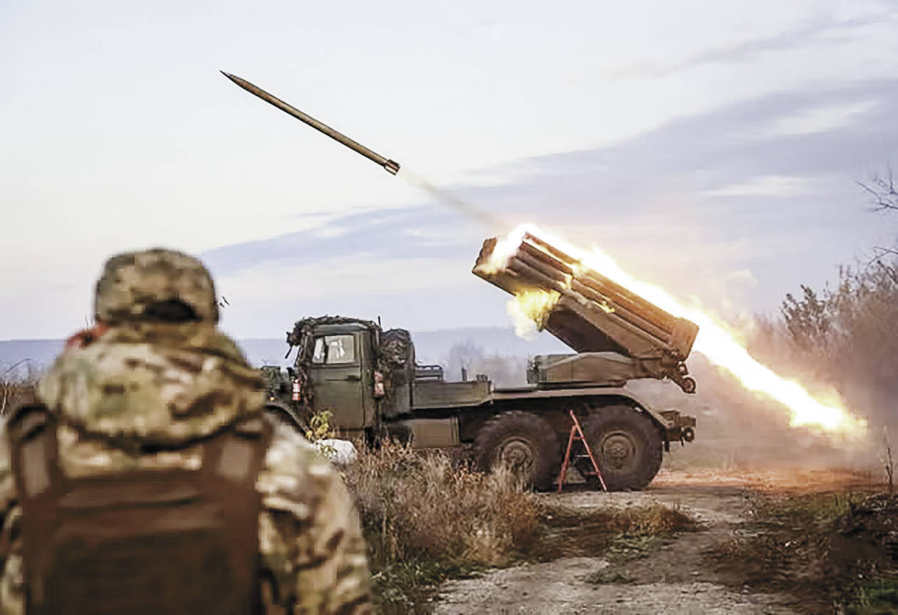 普京对西方供乌武器划“红线”：若使用“战斧”导弹袭击俄领土<strong></p>
<p>源币网</strong>，将招致惊人回应