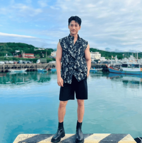 男演员周孝安<strong></p>
<p>币圈神话</strong>，被逮捕！