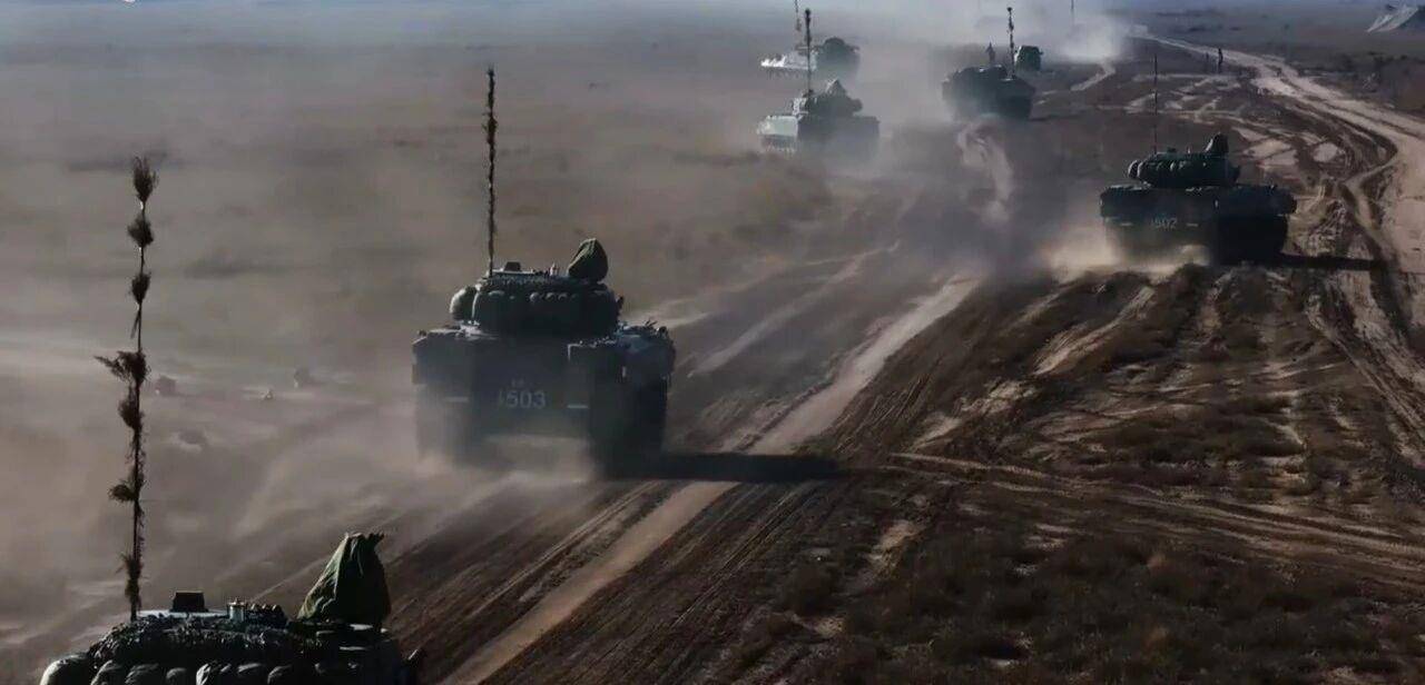 大场面!机器狗、无人机开路<strong></p>
<p>币圈合约</strong>,实兵对抗演练画面公布