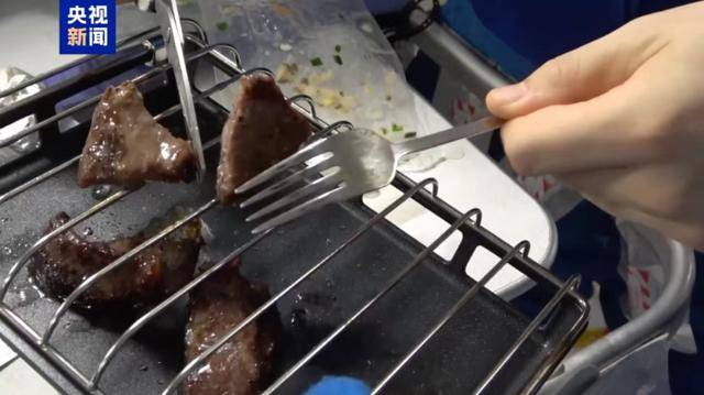 太空烧烤??来看航天员们的“吃饭历程”<strong></p>
<p>币圈合约</strong>!