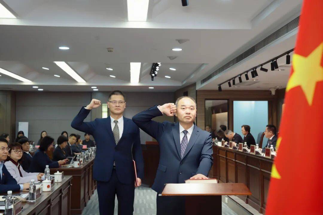 苟如虎<strong></p>
<p>币圈搬砖</strong>,从甘肃履新上海