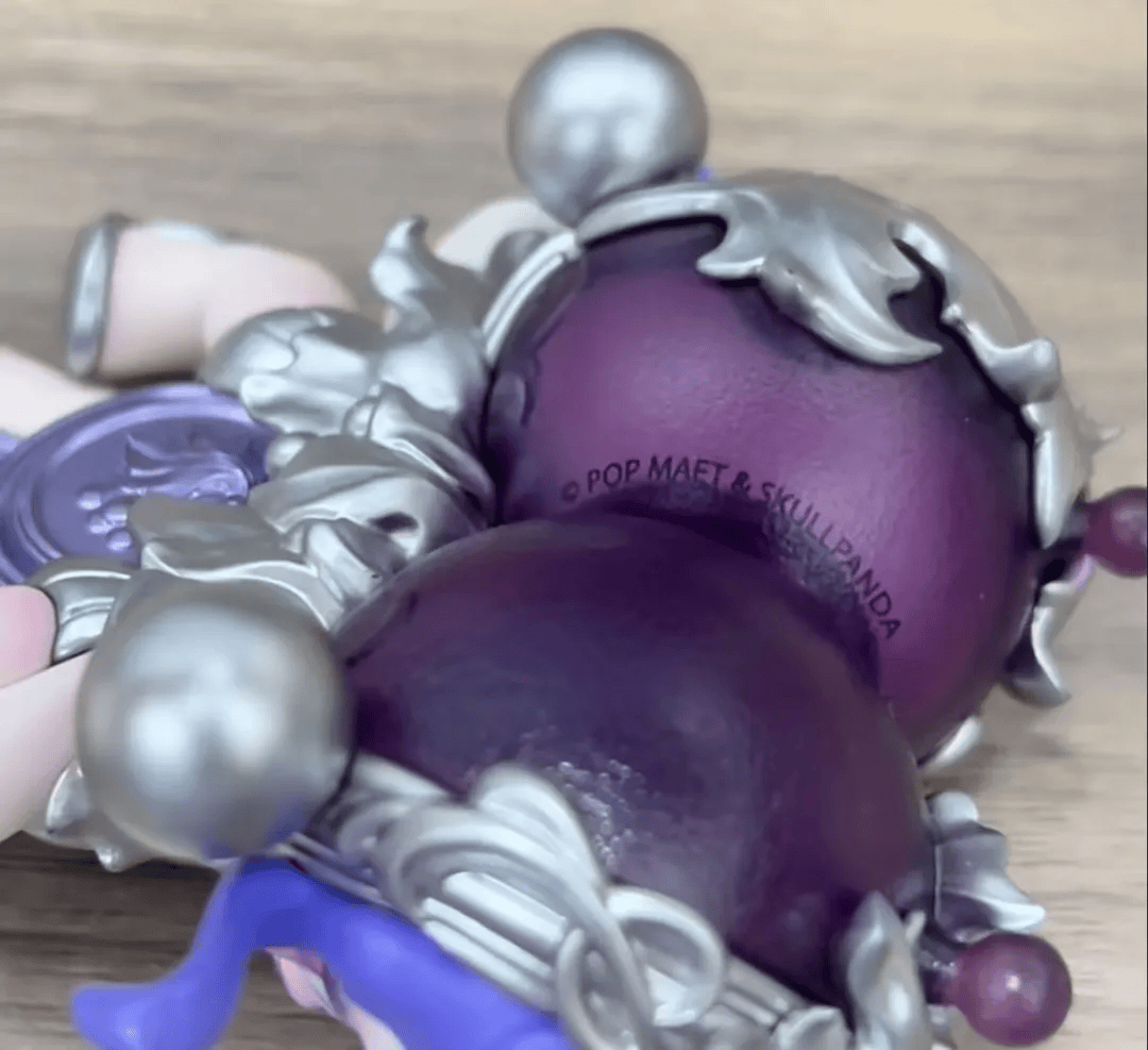 泡泡玛特突发<strong></p>
<p>币圈一天</strong>！紧急下架