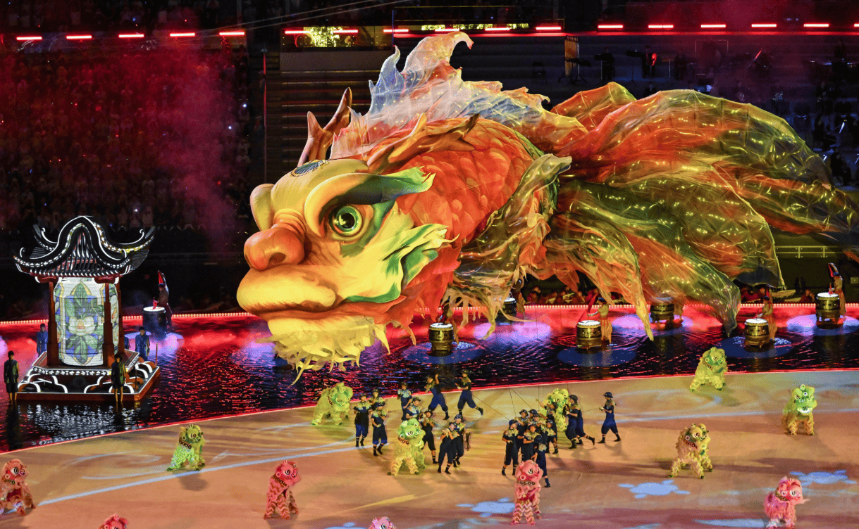 懂功夫的“鳌鱼”与“吉祥物”<strong></p>
<p>炒币工具</strong>,来自佛山