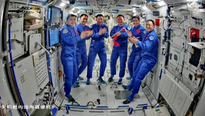 神舟二十号航天员返回任务正有序推进<strong></p>
<p>合约币行情</strong>，空间站组合体状态正常