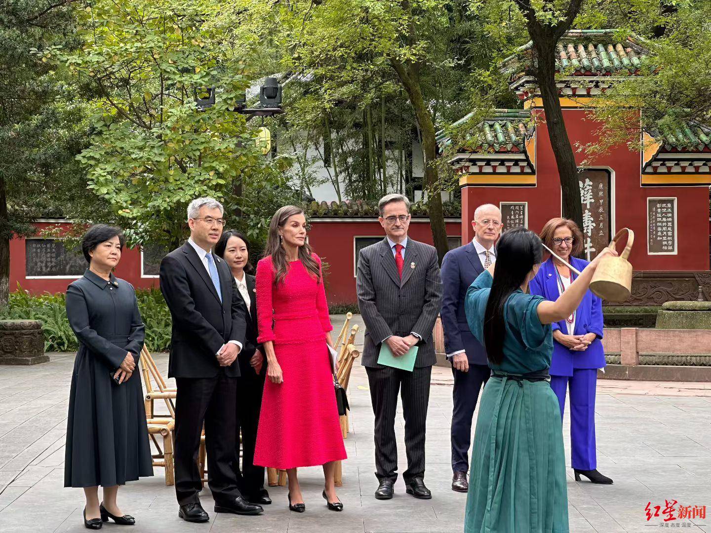 西班牙国王访华首站成都:从经贸到香茶<strong></p>
<p>长江期币网</strong>,释放哪些合作信号?