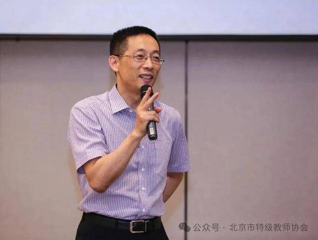 施一公:无论什么学科<strong></p>
<p>共链币</strong>,物理、工程、生物、文科,我认为最不重要的是智商!