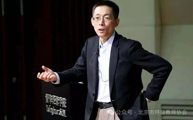 施一公:无论什么学科<strong></p>
<p>共链币</strong>,物理、工程、生物、文科,我认为最不重要的是智商!