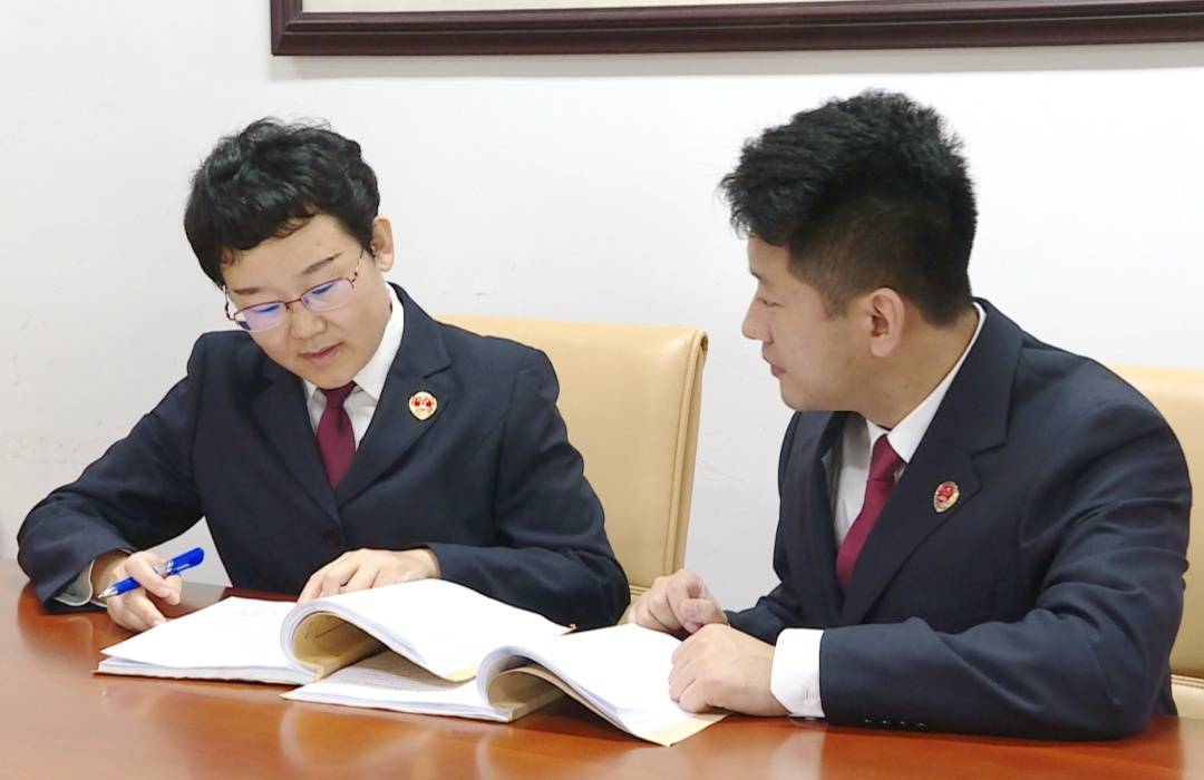 男子长期偷窥女室友<strong></p>
<p>币圈督查</strong>,把摄像头装进其卧室,犯非法侵入住宅罪!